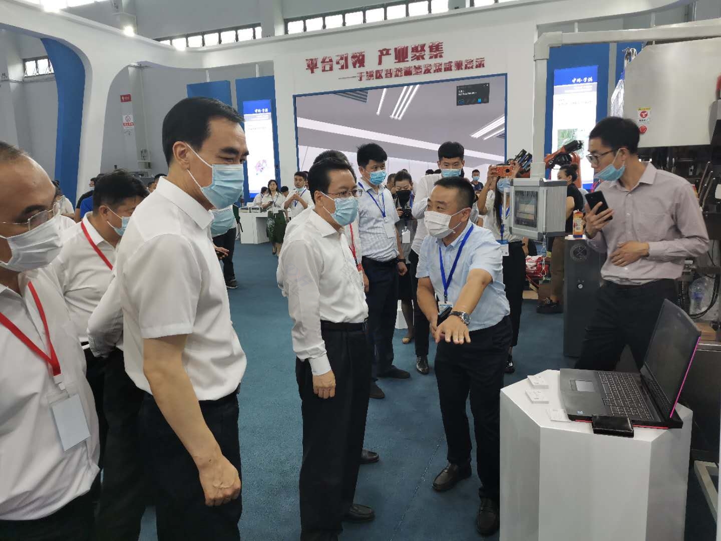 制博会即将落幕，b体育·(sports)官方网站精彩继续(图3)